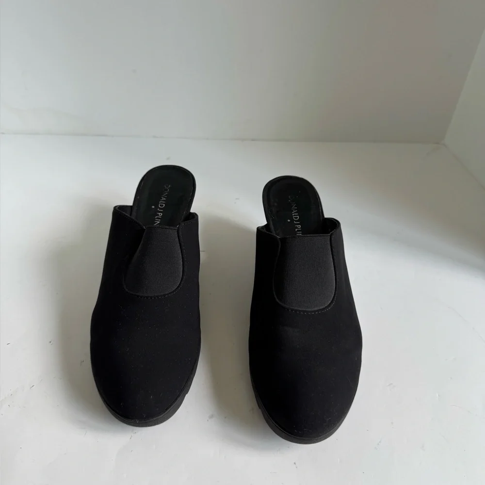 Donald J. Pliner Women's Marfa Wedge Mules. Size 7M - Picture 2 of 11